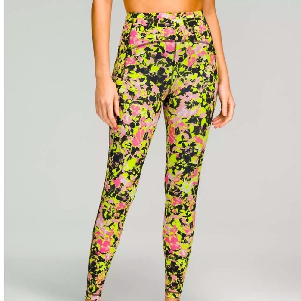 NWOT Swift Speed High-Rise Tight 28" Inflect Floral